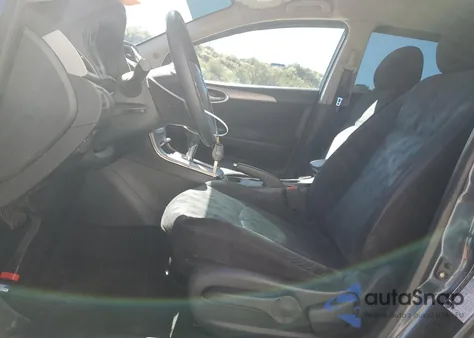 2013 Nissan Sentra S z USA, uszkodzony, nr VIN 3N1AB7AP6DL617241